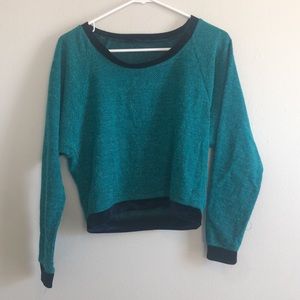 Two tone boxy drop sleeve pullover with deep blue velvet trim.